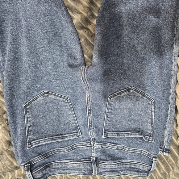 Old Navy Rockstar Super Skinny High Rise - Picture 5 of 6